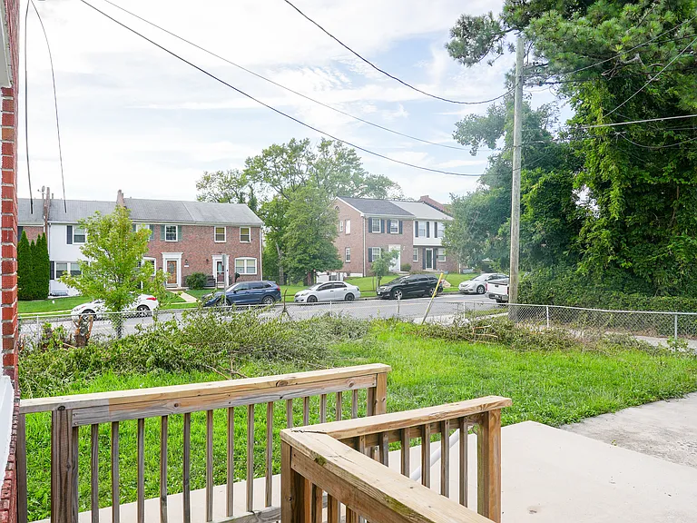 1200 Deanwood Rd — Photo 25