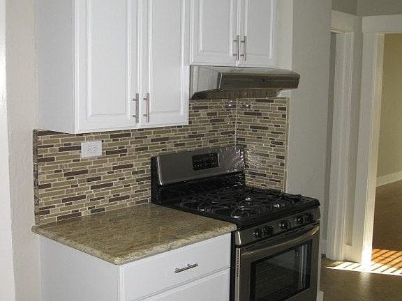 3rd image of 242 S Shoreline Blvd #1