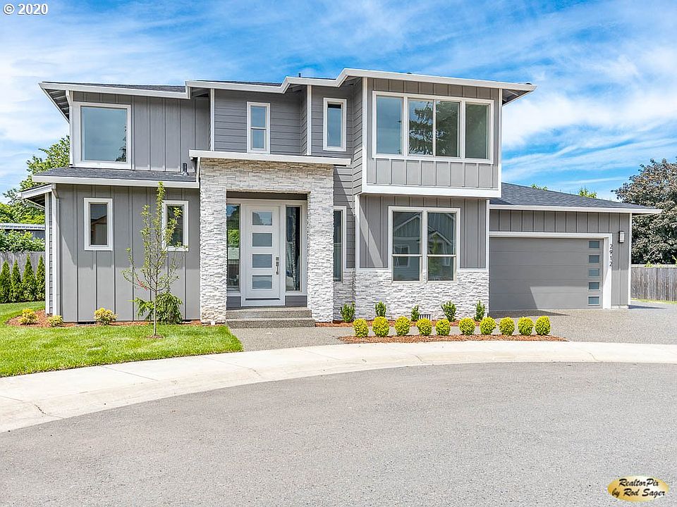 1st image of 2912 NE 125th Ct