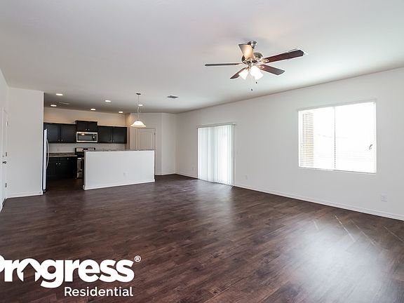 3rd image of 8223 W Encinas Ln