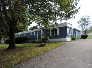 81 Parkway Drive, Thompson, CT 06277