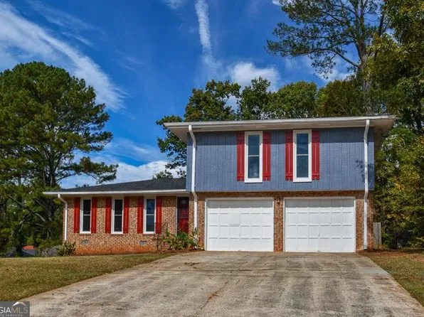 4740 Manly Ct, Stone Mountain, GA 30088