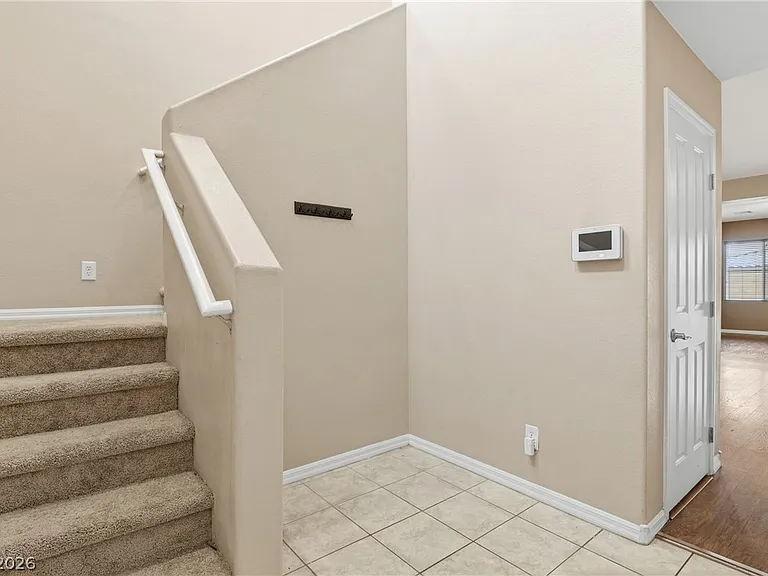 10441 Mount Washington Ave — Photo 2