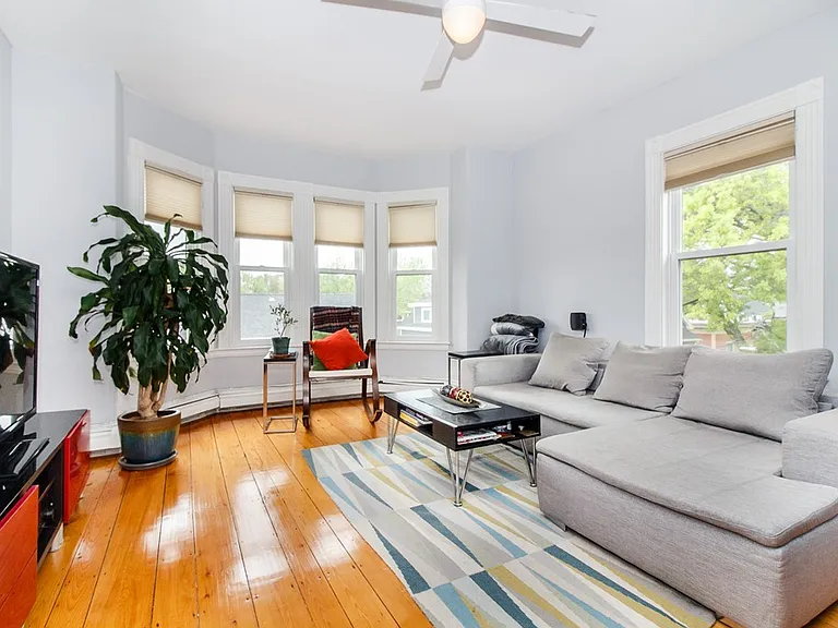 53 Prince St #3 — Photo 4