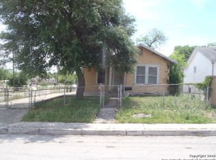 702 Rivas St, San Antonio, TX 78207
