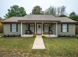 9121 Old Nashville Rd, Bon Aqua, TN 37025