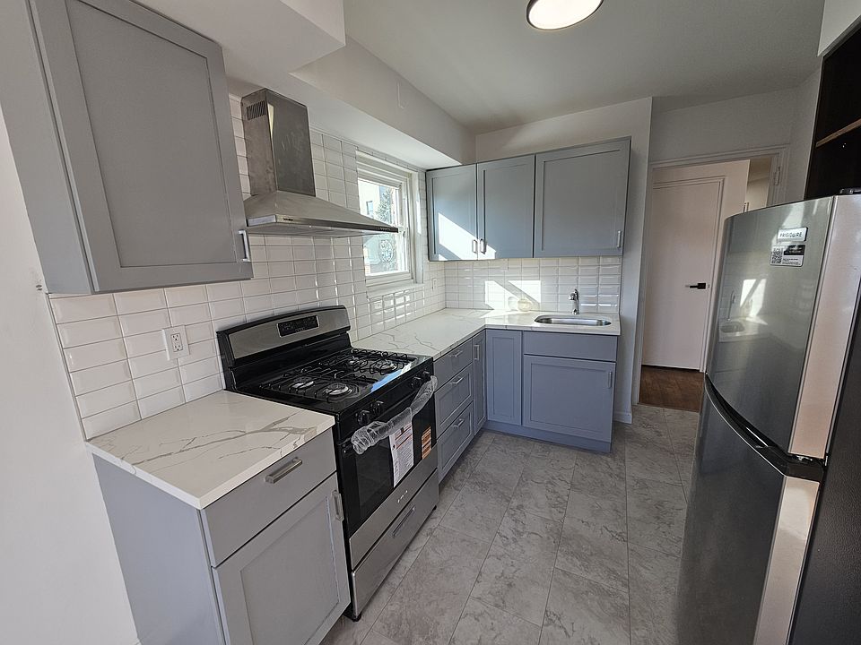 1st image of 32-26 43rd St #3