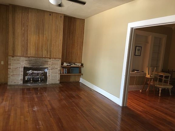 5th image of 241 NE Tuscawilla Ave