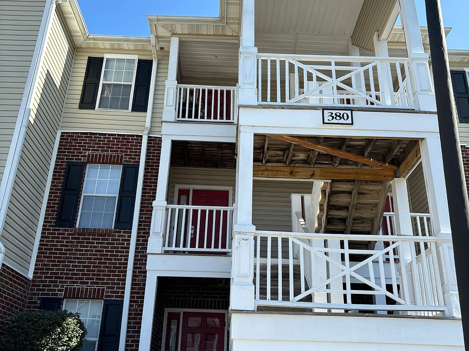 1st image of 380 Bubble Creek Ct Unit 3