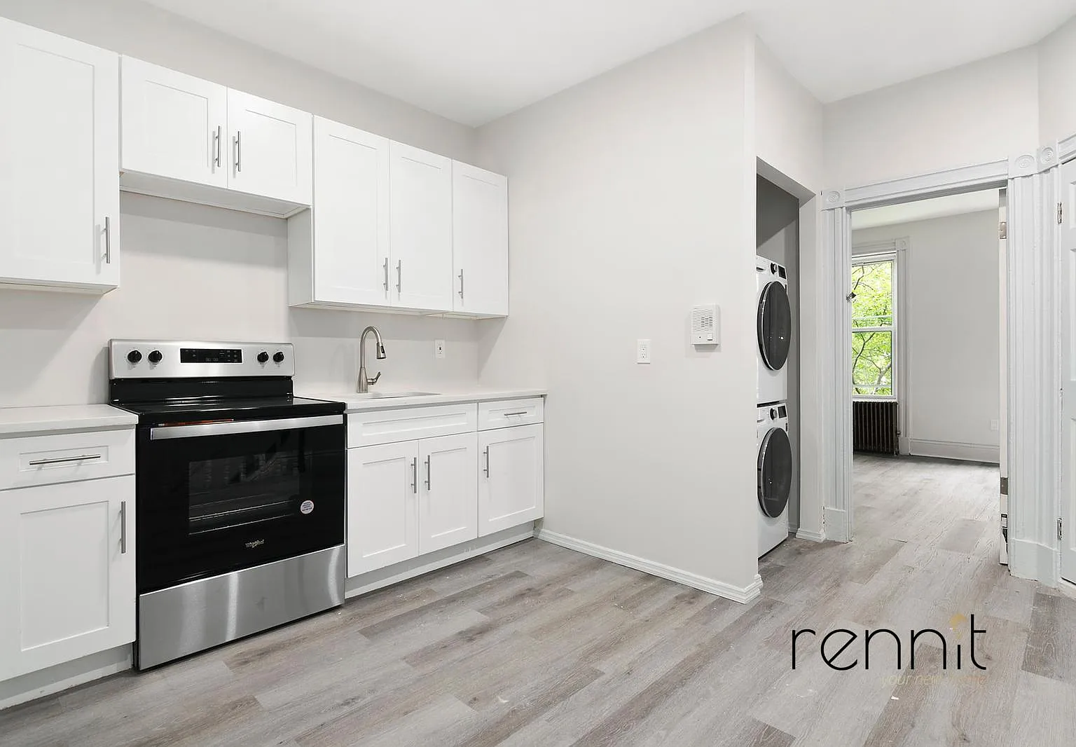 77 Somers Street — Photo 4