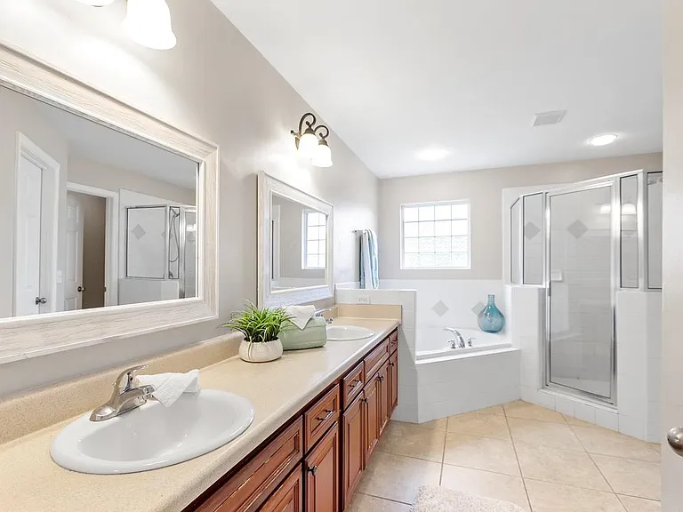 2602 Fenwood Ct — Photo 25