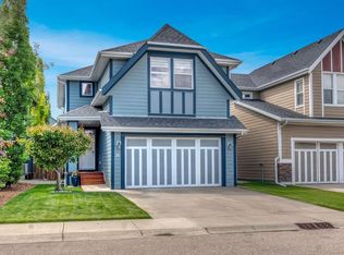 31 E Mahogany Way SE, Calgary, AB T3M1N4