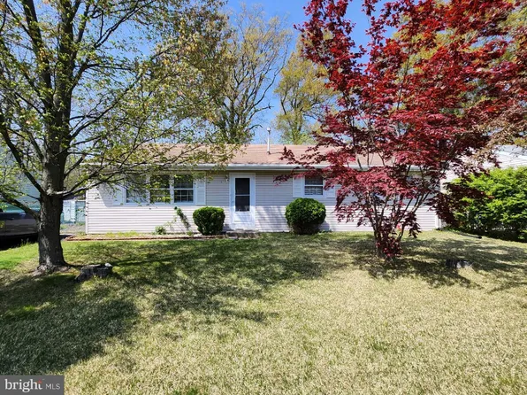 225 Platt Ave, Wrightstown, NJ 08562