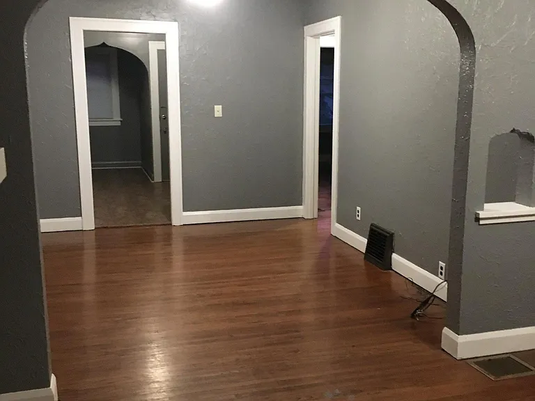4401 Walker Ave — Photo 24