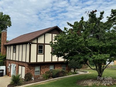 42 Chestnut St, Badin, NC, 28009
