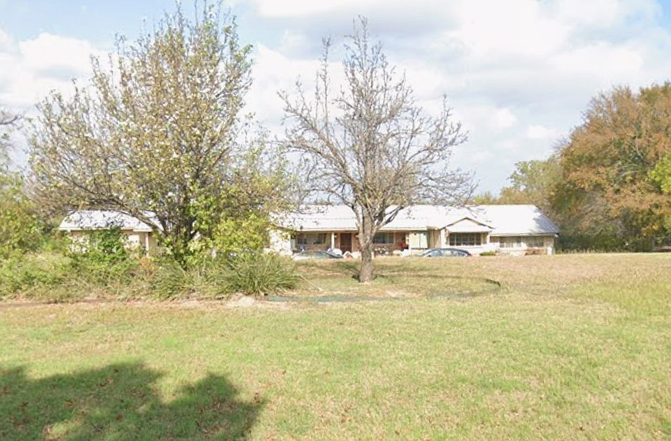 1st image of 2700 N Valley Mills Dr