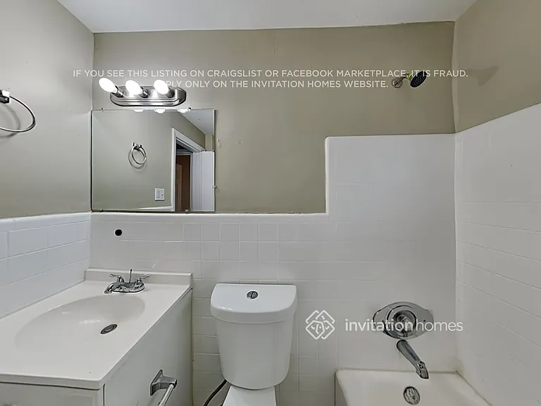 2401 Jamaica Dr — Photo 13