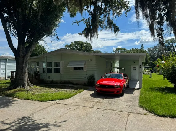 321 Lagoon Ky, Plant City, FL 33565