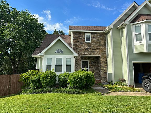3rd image of 2345 Ashford Dr