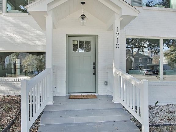 4th image of 1210 S Shepherd Dr