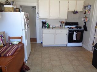 11 Sherman St APT 3, Newport, RI 02840