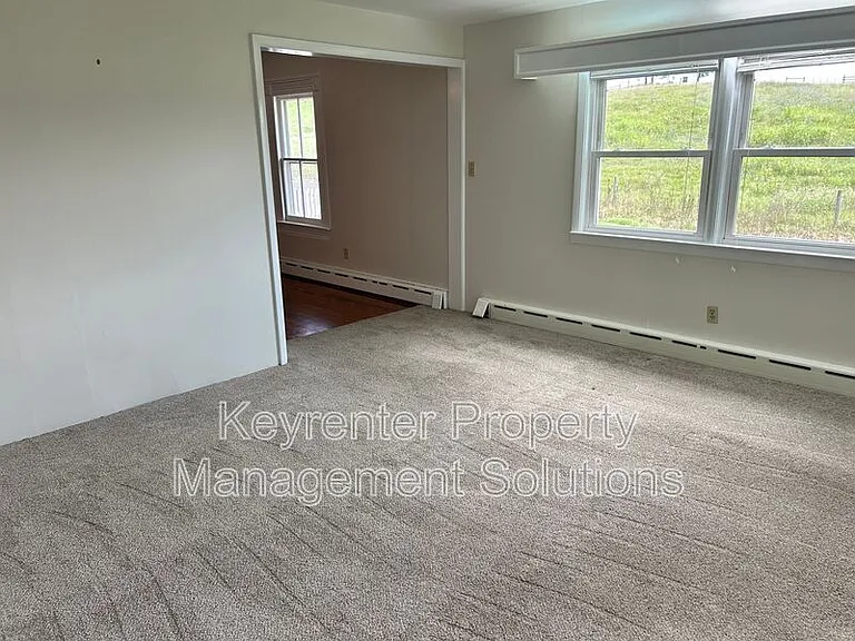209 Tanner Ln — Photo 24