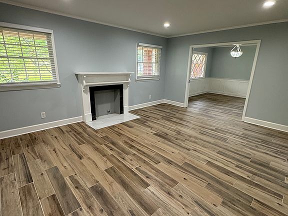 5th image of 315 Berkshire Pl
