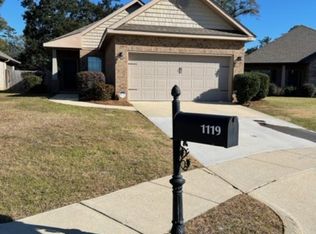 1119 McMurray Pl E, Mobile, AL 36609