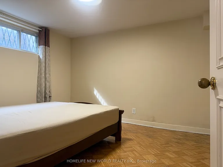 59 Forest Grove Dr #BASEMENT — Photo 17