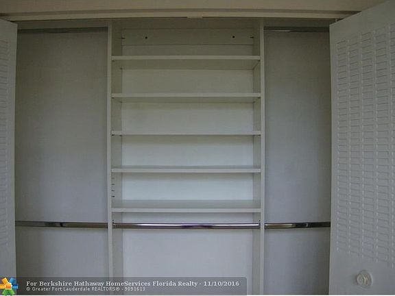 4th image of 9431 Live Oak Pl APT 209