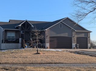 5760 S Preston Trl, Derby, KS 67037