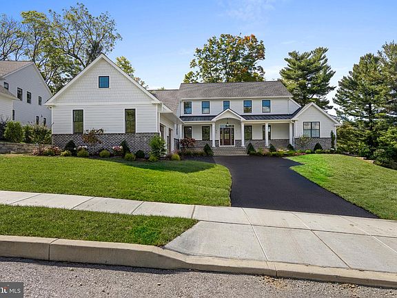 2nd image of 105 Privet Ln Lot 4