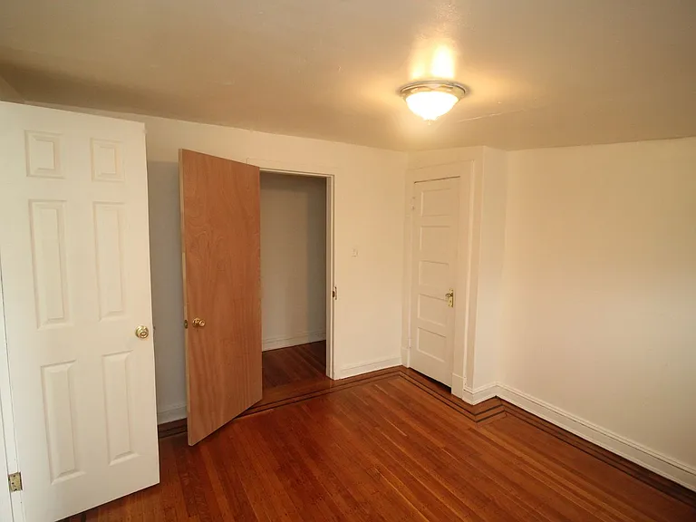 912 Saint Paul St. — Photo 11
