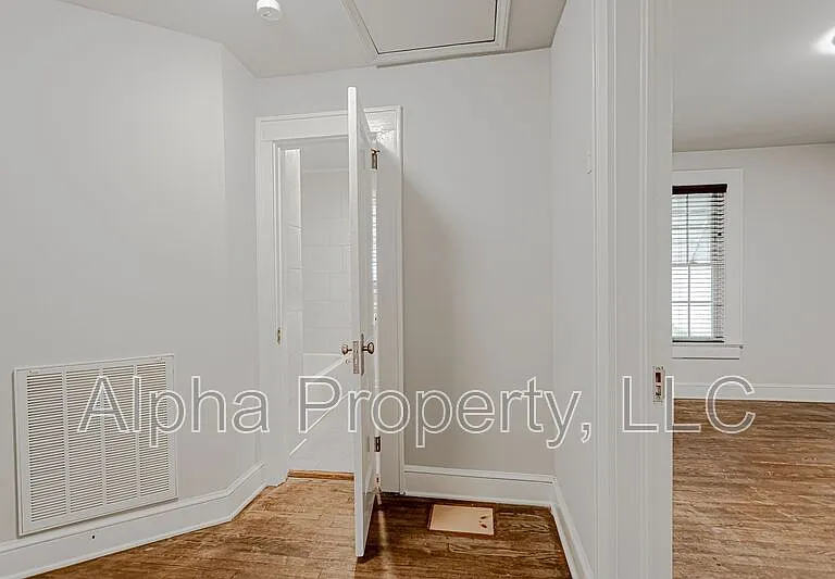 20 Eastview Dr — Photo 12