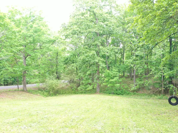 663 Steamboat Rd, Gilbertsville, KY 42044