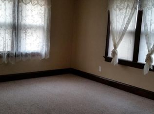 7827 W Rogers St, Milwaukee, WI 53219