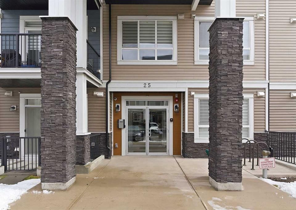 1st image of 25 W Walgrove Walk SE #211