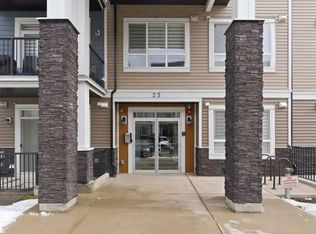 25 W Walgrove Walk SE #211, Calgary, AB T2X5E2