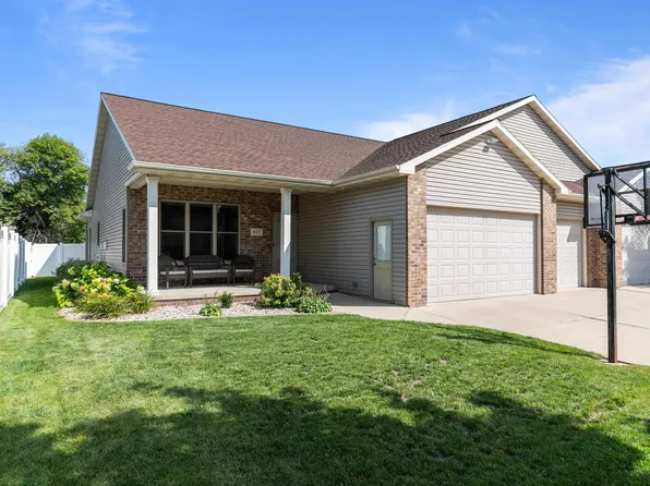 817 Doerfler Dr, Kimberly, WI 54136