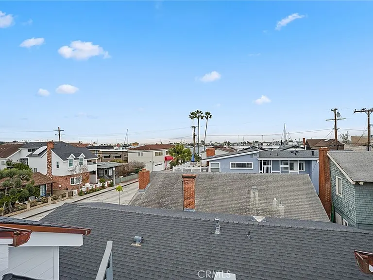 117 Marine Ave — Photo 19