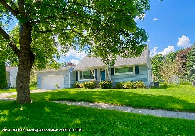 1st image of 2925 Arcadia Dr