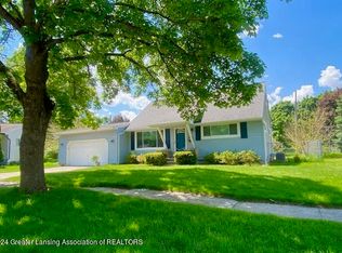 2925 Arcadia Dr, Lansing, MI 48906