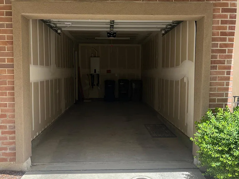 425 Lug Ln — Photo 8