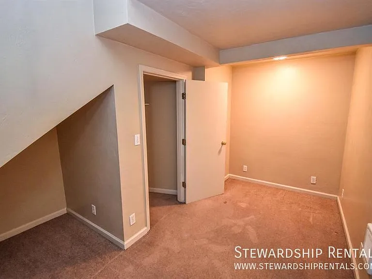 1825 Harris St #1 — Photo 15