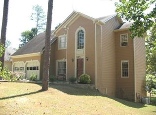 3075 Wellcrest Dr, Kennesaw, GA 30152