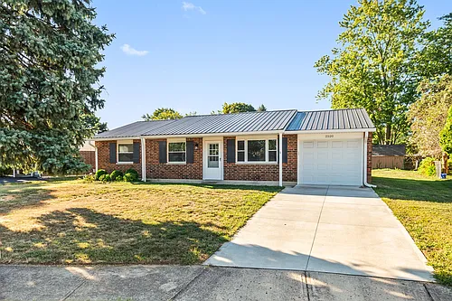 2520 Glenmore Ct Photo 1