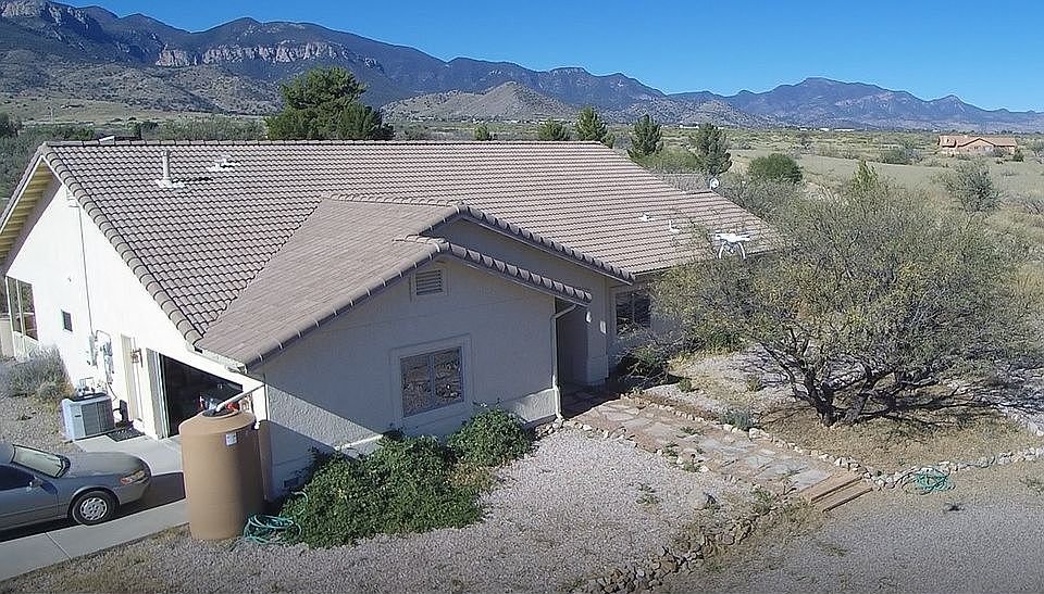 2nd image of 6206 S Calle De La Menta