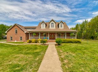 2318 Mud Cat Rd, Adams, TN 37010