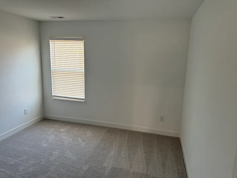 17285 Wellburn Dr — Photo 28