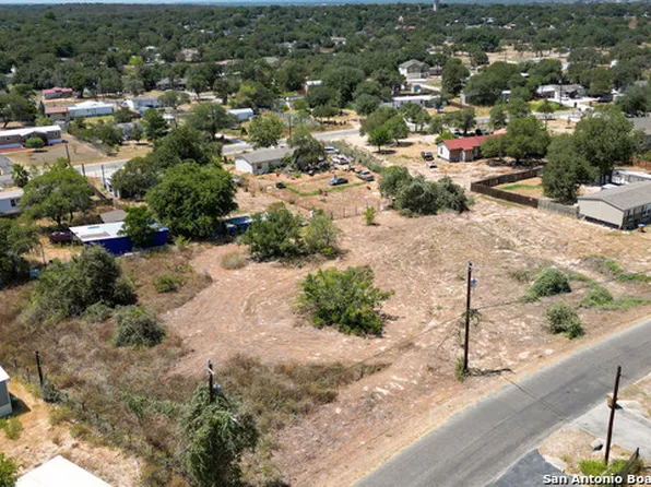 22819 COPPER CANYON DR LOT 7, Elmendorf, TX 78112